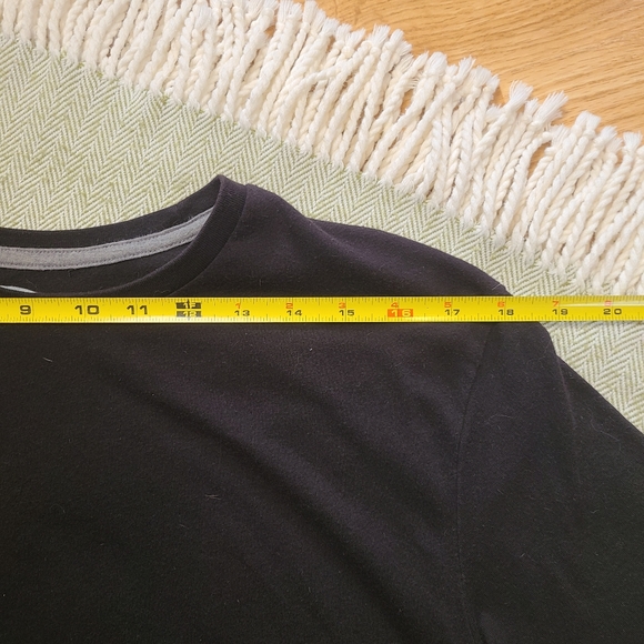 Old Navy Women's Black Soft-Washed T-shirt size M - Picture 9 of 11